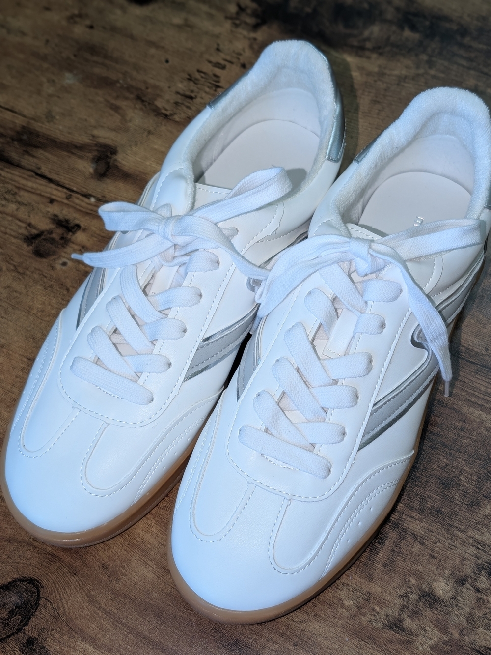 Madden Girl Comfortable Athletic Sneakers with Silver Accent